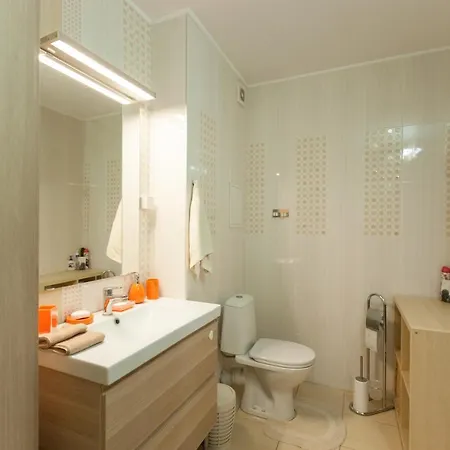 Apartment Arteon, Drustur